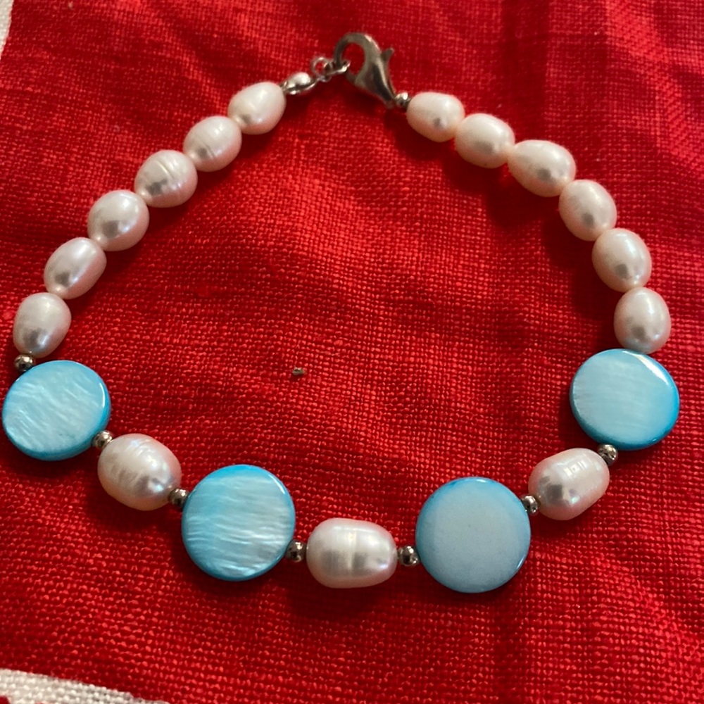 Freshwater Pearl Blue shell beaded Bracelet